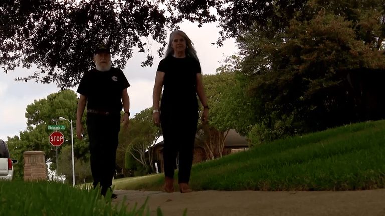 Plano Veteran And Wife Seek The Army Wife Who Helped Him After Sidewalk Fall