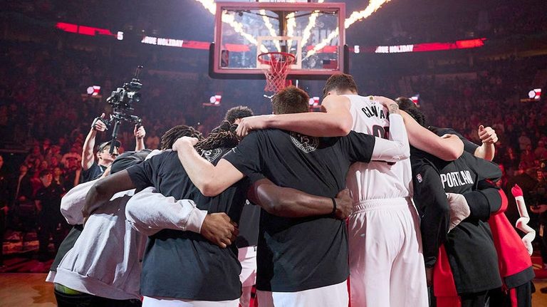 Portland Trail Blazers Fire Newly Hired Announcer Over 2012 13 Teenage Tweets