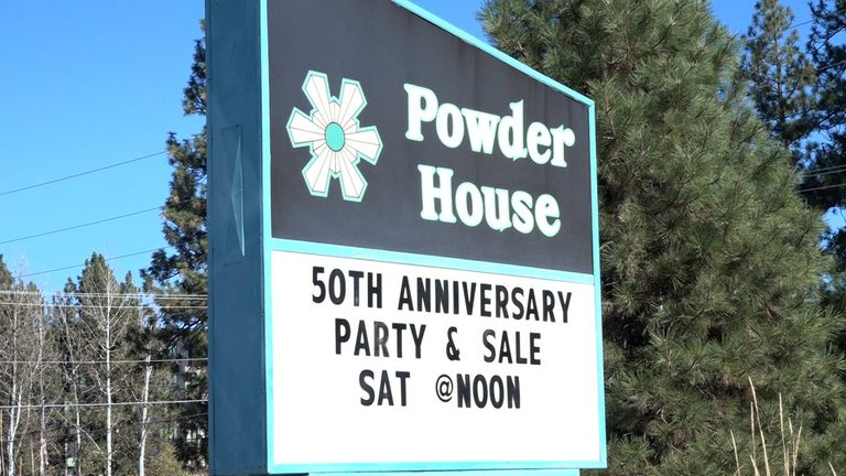 Powder House Ski Patio Marks 50 Years With Sale Live Music And Food Drive In Ben