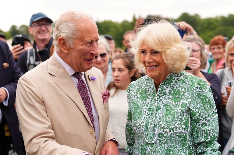 Queen Camilla Champions Reading In New Bbc Documentary