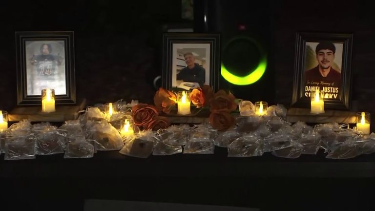 Queen Creek Community Gathers For Candlelight Vigil Honoring Teen Victims