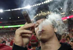 R R Cigars Offers Victory Packs For Alabama Tennessee Rivalry In Tuscaloosa