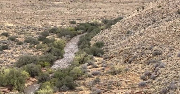 Rainy Cooler Weather Draws Las Vegas Residents To Red Rock Canyon