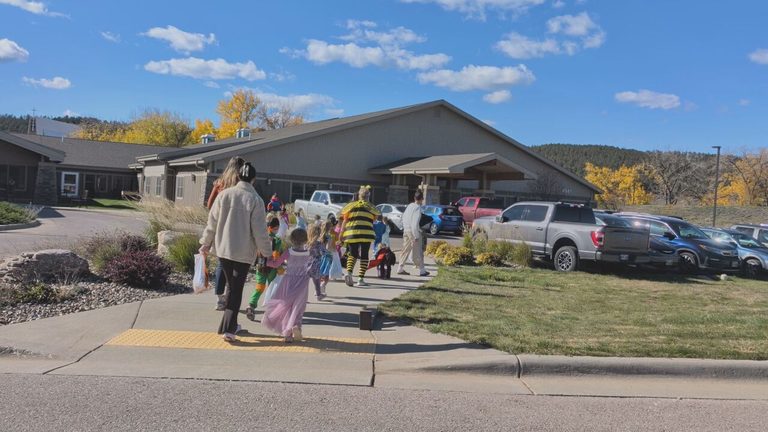 Rapid City Preschoolers And Seniors Share Halloween Treats At Good Samaritan