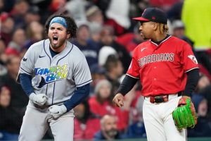 Rays Even Alcs At 2 2 With 7 3 Win Over Guardians In Game 4