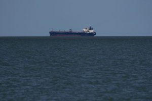 Record Freight Costs Push Asian Refiners Toward Middle East Oil