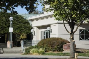 Redding Council Urged To Fund Enforcement Of Teen Tobacco Ordinance