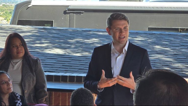 Rep James Talarico Meets Muslim Community At Irving Event Ahead Of Senate Race