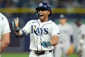 Richie Palacios Clutch Two Run Single Gives Rays 5 2 Win Over Yankees In Alds