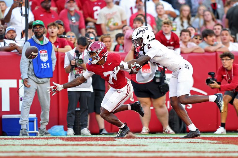 Rico Scott S Breakout Game Lifts Alabama Offense Past Texas A M