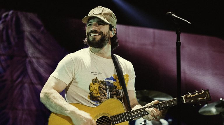 Sam Hunt And Jason Derulo Added As Thursday Headliners For Oshkosh S Xroads41 Fe
