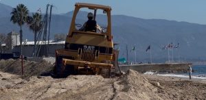 Santa Barbara Begins Seasonal Waterfront Protection As Hunter Moon And Kelvin Wa