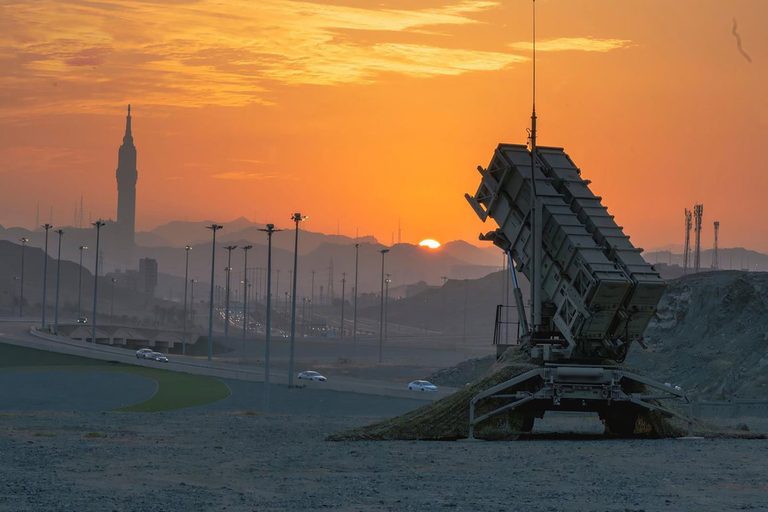Saudi Defense Spending Faces New Houthi Missile Threats Despite Us Aid