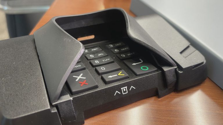 Secret Service Educates 238 Portland Businesses On Snap Card Skimming Threats