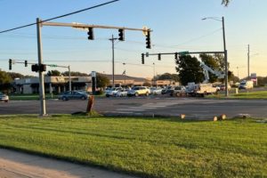 Semi Crash Knocks Down Power Pole Causing Lane Closures At 13Th And Tyler In Nor