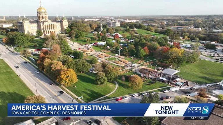 Senate Hopefuls Hinson And Turek Connect With Iowans At 250Th Harvest Festival