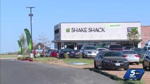 Shake Shack Opens On Norman S 24Th Avenue Northwest Boosting Local Growth