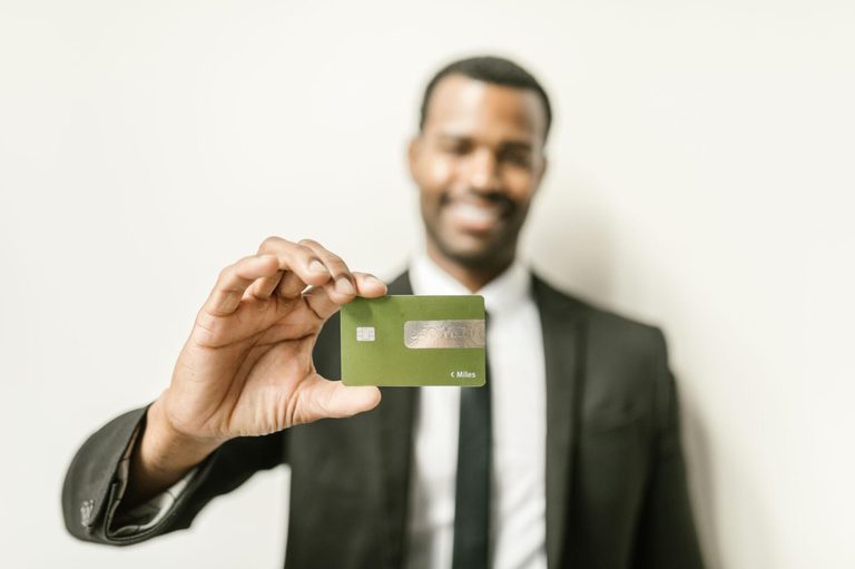 Simple Steps To Build A Strong Credit Score For Your Financial Future