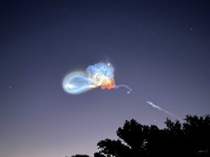 Spacex Falcon 9 Launch Creates Jellyfish Like Glow Over Central Florida