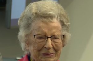 Springfield Poll Workers Honor Veteran Election Judge Ahead Of Nov 3 Voting