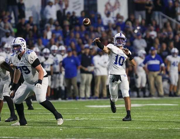 St Xavier Bombers Rebound With 38 14 Win Over La Salle Lancers