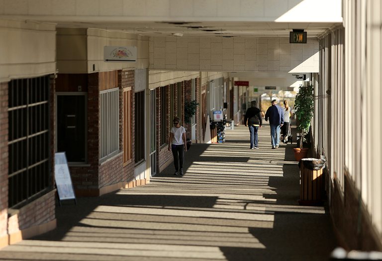 Sunrise Shopping Center Hosts Annual Fall Craft Fair In Casper