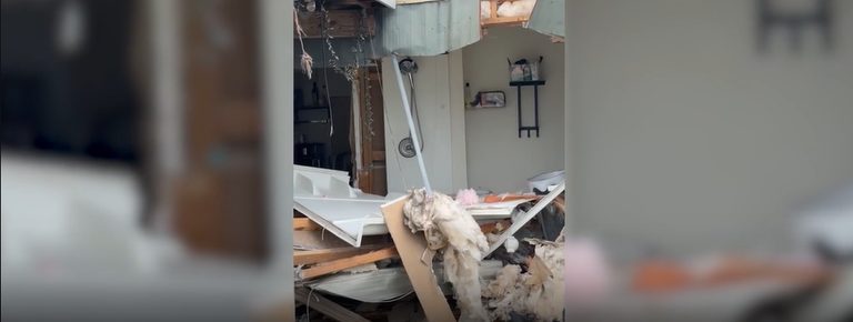 Suspected Drunk Driver Crashes Into Ocoee Home Kills Family Dog And Displaces Re