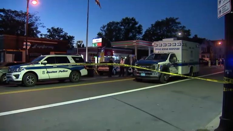 Teen Suspect Turns Himself In After Fatal Hyde Park Gas Station Shooting
