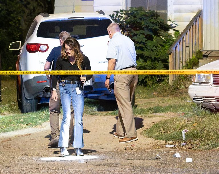 Texarkana Police Investigate Late Night Shooting Death Of 19 Year Old In Blanton