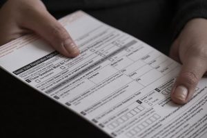 Texas Counties Scramble To Clear New Voter Registration Backlog Before Early Vot