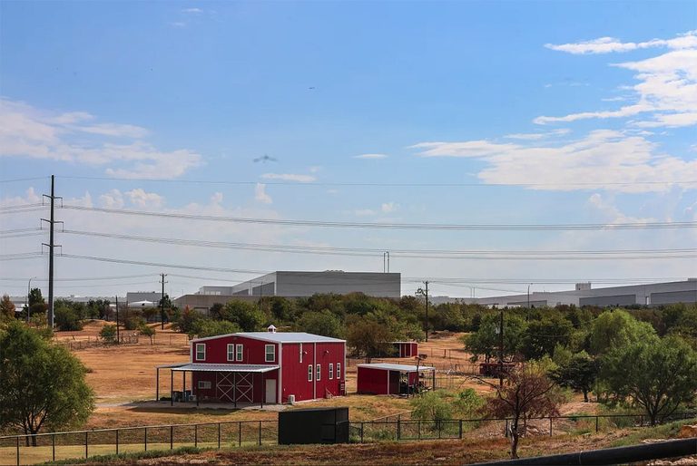 Texas Data Center Boom Threatens State Air Quality Gains Report Warns