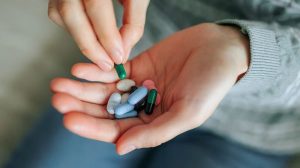 Texas Pharmacist Urges Blood Tests Before Stacking Daily Supplements