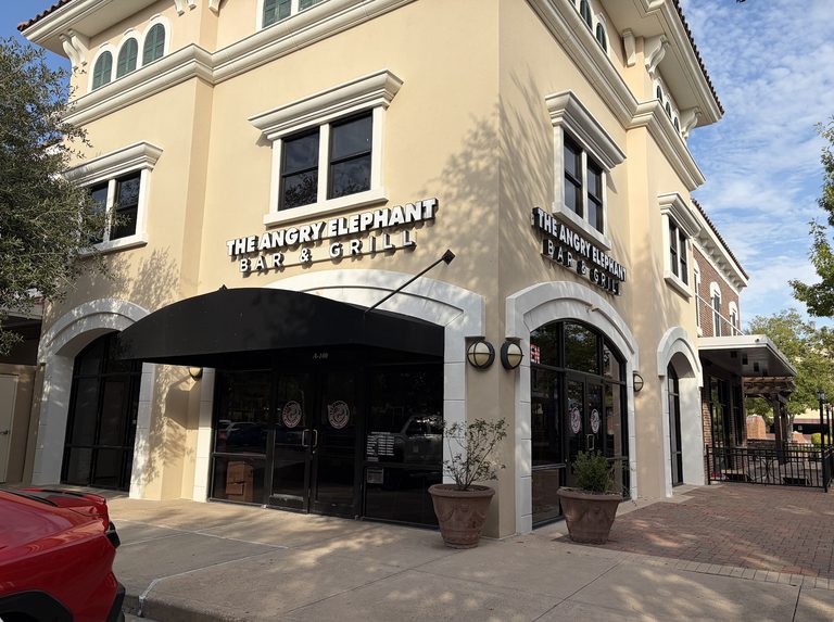 The Angry Elephant Opens Its Third Katy Location Bringing Politics Themed Dining