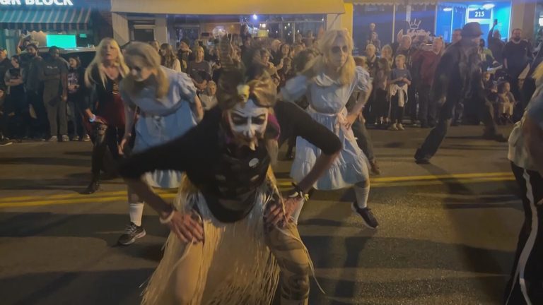 Thriller On C Street Returns With Over 300 Performers For Halloween
