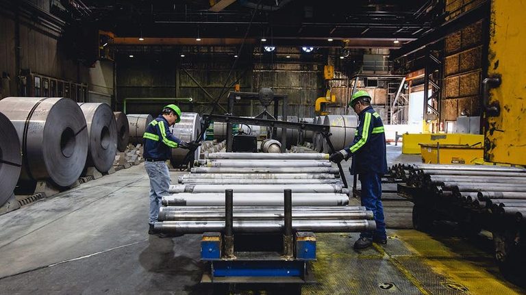Trump Administration S Reshoring Push Adds 72 000 U S Manufacturing Jobs In 2026
