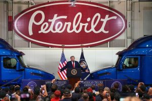 Trump And Vance Begin 32 Day Campaign Tour In Texas And Oklahoma Ahead Of Midter