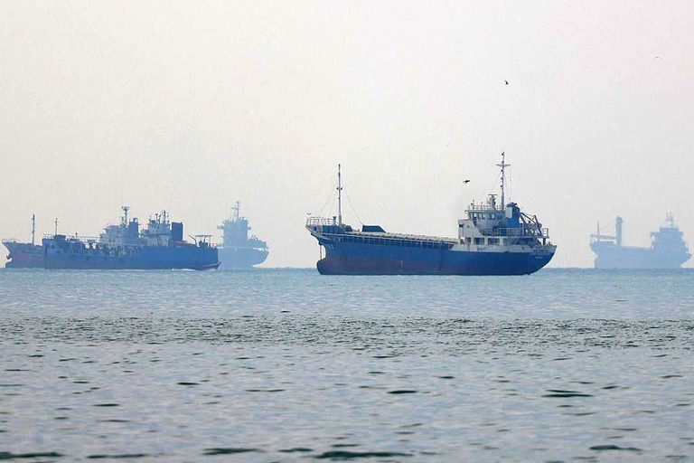 Trump Rejects Iran S Seven Day Strait Proposal As Tankers Burn In Hormuz