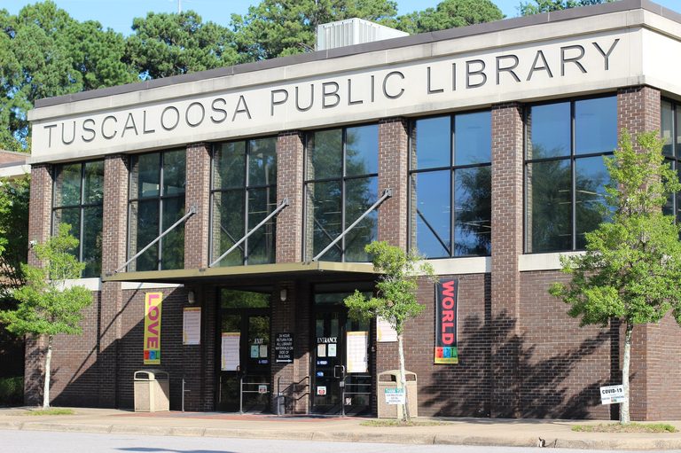 Tuscaloosa Library Bookstore Raises Over 100 000 For Fourth Straight Year