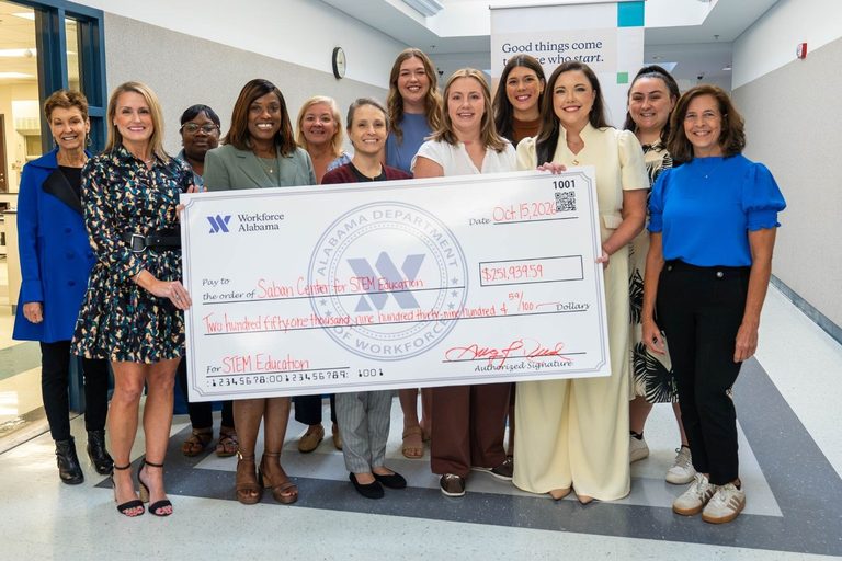 Tuscaloosa Saban Center Receives 250 000 State Grant For Stem Programs