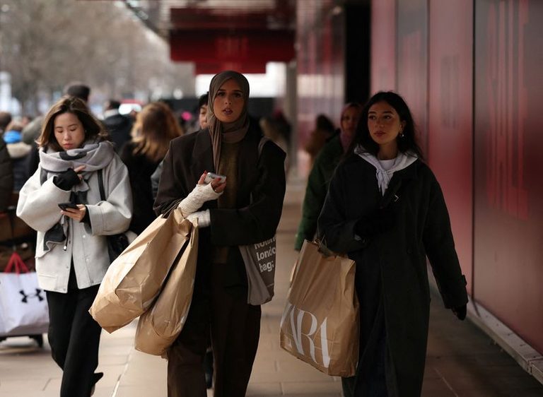 Uk Consumers Curb Spending As Fuel Prices Surge Latest Surveys Show