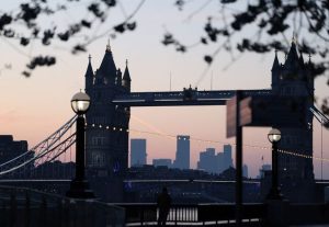 Uk Services Sector Faces Rising Costs And Price Hikes As Fuel Prices Surge
