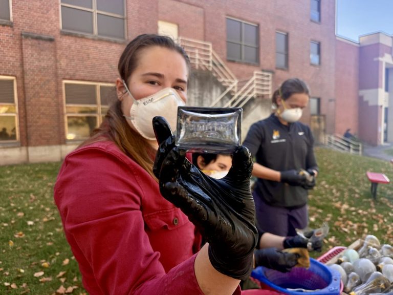 University Of Idaho Archaeology Dig Brings Local History To Moscow High Students