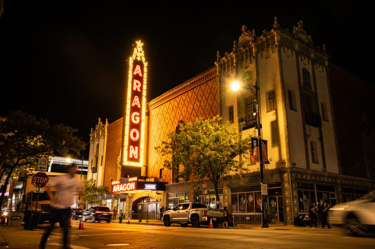 Uptown United Marks Aragon Ballroom S 100 Year Anniversary With 1920S Themed Fun