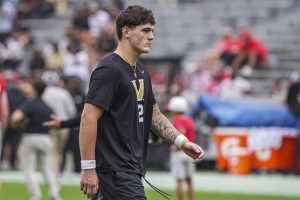 Vanderbilt Promotes Blaze Berlowitz To Start Qb Against No 2 Georgia