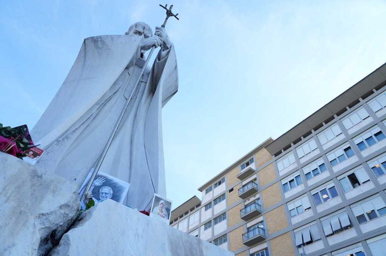 Vatican Reports Pope Leo Xiv S Health Continues To Improve After Lung Surgery