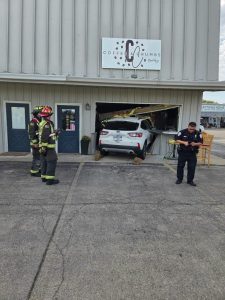 Vehicle Crashes Into Coffee Crumbs Bakery In Freeport Prompting Temporary Closur