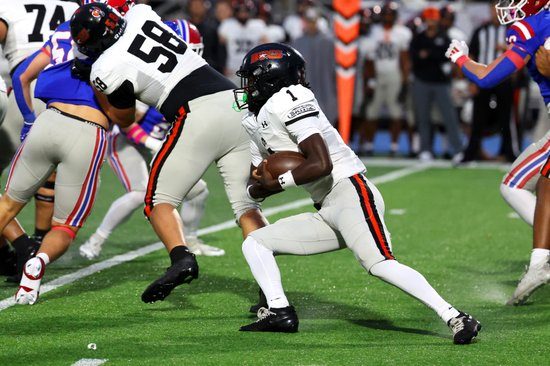 Vestavia Hills Defeats Hoover 6 3 In Rain Soaked Defensive Battle