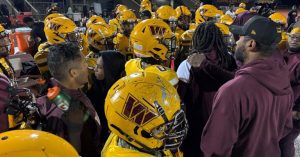 Warwick Dominates Hampton 42 0 In Peninsula District Showdown