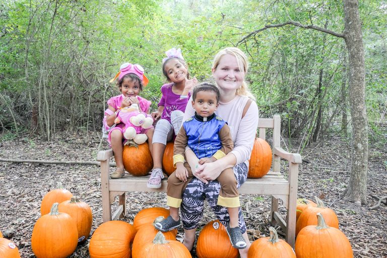 Weekend Family Fun In Greater Houston 8 Free Or Low Cost Events Oct 16 18