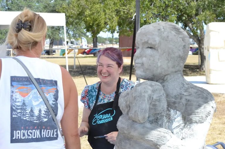 Weekend Guide Oktoberfest Sculpture Festival Pumpkin Patch And More In Central T